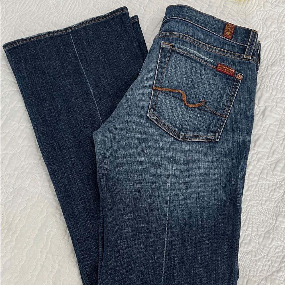 7 FAMK Kelly low rise bootcut jeans. Size 27